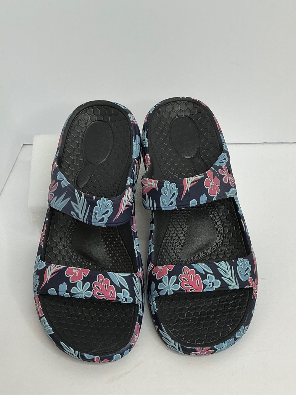 Floral Slip-On Comfort Sandals in Navy, Pink & Light Blue